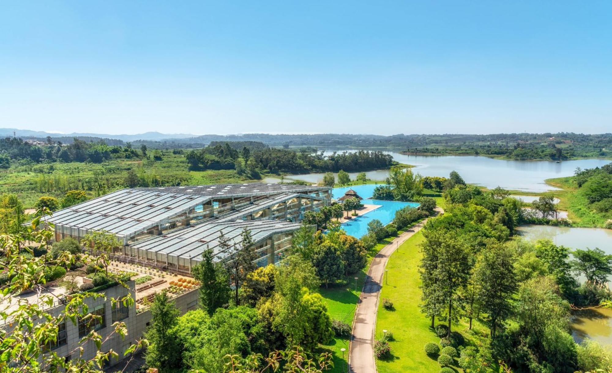 Intercontinental Heilong Lake, An Ihg Hotel Meishan  Ngoại thất bức ảnh